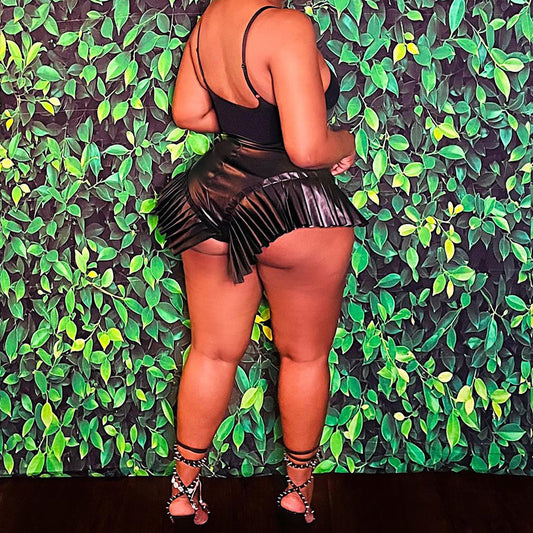 Sexy Black Faux Leather Fringe Shorts – High-Waist Clubwear Statement Bottoms